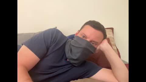 i o ro online show from September 2025 03:08:02 AM