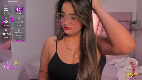 iam_lina online show from April 2026 11:25:01 AM