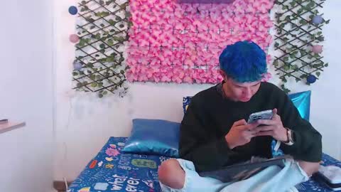 iam_lukas__ online show from September 2025 02:55:02 AM