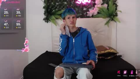 iam_lukas__ online show from October 2025 03:15:02 AM