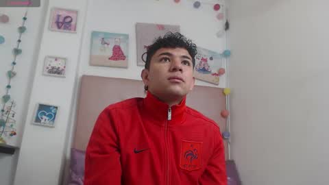 iam_lukas__ online show from January 2026 02:00:01 PM