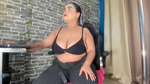 Samy   online show from November 2025 11:31:02 AM