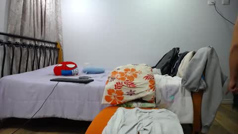 iam_yourbabyprincess_xd online show from February 2025 08:49:01 AM