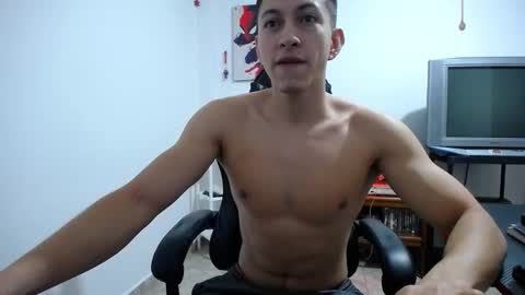 iam_yourbabyprincess_xd online show from October 2025 04:21:01 AM