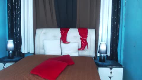 Snapshot of iam_yourtrough_pleasurecumshot chatting on February 2025 03:56:02 AM mica online show from February 2025 03:56:02 AM