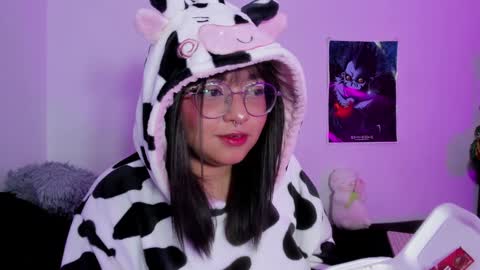 Zoe 3 online show from December 2024 08:25:02 AM