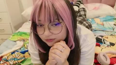 Snapshot of iam_zoechan chatting on July 2026 02:07:01 AM Zoe 3 online show from July 2026 02:07:01 AM