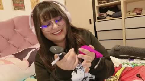 Snapshot of iam_zoechan chatting on July 2026 02:49:02 AM Zoe 3 online show from July 2026 02:49:02 AM