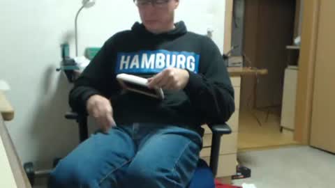 iamachim online show from December 2025 07:33:02 PM