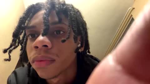 iamadielpr online show from November 2025 06:24:02 AM