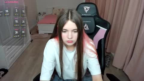 Cassie  STREAMS HERE EVERYDAY online show from October 2025 09:30:01 AM