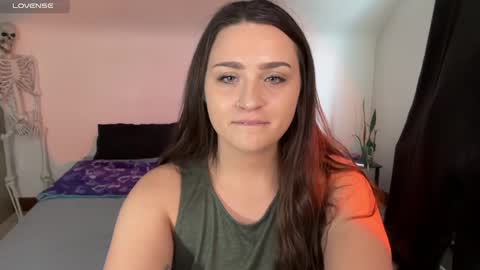 Crystal online show from January 2025 07:49:02 PM