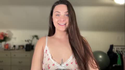 Crystal online show from March 2026 03:01:01 AM