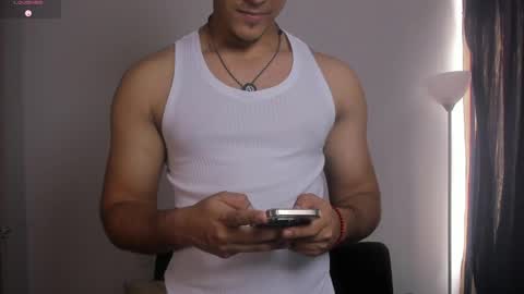 Dylan  independent model  online show from April 2026 04:29:01 PM