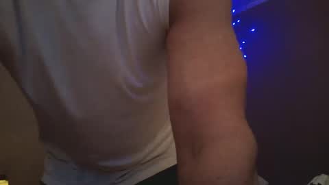 iamhereandnow online show from October 2025 04:10:01 AM