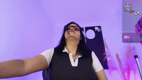 Snapshot of iamlola_ chatting on October 2025 10:11:01 PM IM LOLA  online show from October 2025 10:11:01 PM