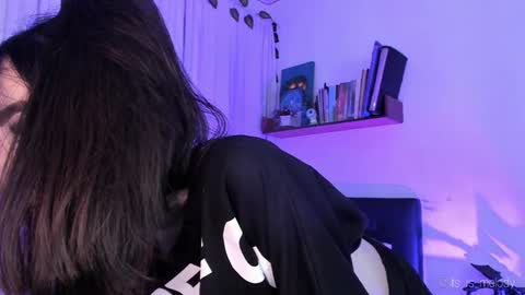 Snapshot of iammelody_ chatting on January 2025 08:22:01 AM Mel online show from January 2025 08:22:01 AM