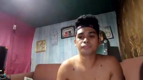 Snapshot of iampinoy1996 chatting on September 2025 09:03:02 AM ben online show from September 2025 09:03:02 AM