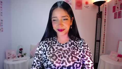 Camila online show from April 2026 02:22:02 AM