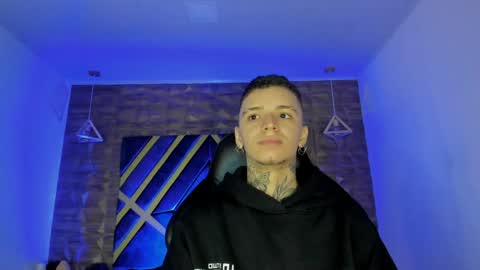 IAN CASTILLO online show from April 2026 11:16:01 AM