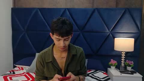 Ian Lark online show from February 2026 08:27:01 PM