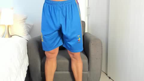 Snapshot of ianmachado777 chatting on March 2026 01:29:02 PM Ian Machado online show from March 2026 01:29:02 PM