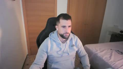 iberian_macho online show from December 2025 12:23:02 PM
