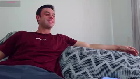 Snapshot of ibovegas chatting on September 2025 12:10:01 PM Laura e Augusto online show from September 2025 12:10:01 PM