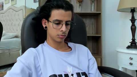 ibratxandy online show from February 2026 07:26:01 PM