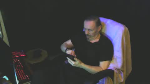 Rich online show from February 2025 09:31:01 AM