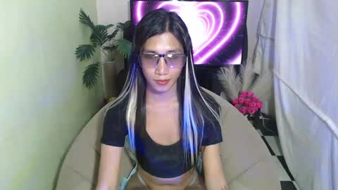 Snapshot of ice_creamyummy25 chatting on February 2025 05:38:02 PM im NORMA online show from February 2025 05:38:02 PM