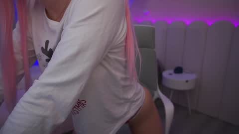 Snapshot of ice_kitty chatting on December 2024 05:31:02 AM ice_kitty online show from December 2024 05:31:02 AM