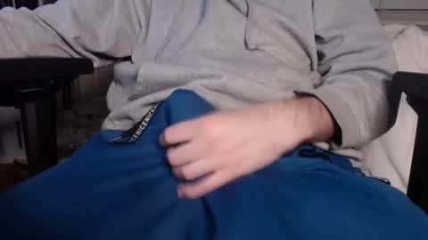 Snapshot of icecold_39 chatting on January 2025 05:35:01 AM Icecold 39 online show from January 2025 05:35:01 AM