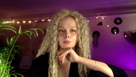 Nina online show from January 2026 11:51:01 PM