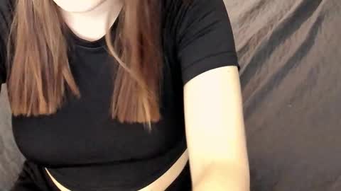 Danielle online show from October 2025 12:49:02 PM