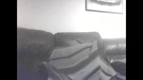 Snapshot of icemandude chatting on November 2025 09:28:01 PM icemandude online show from November 2025 09:28:01 PM