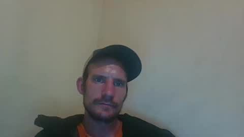Snapshot of icetwerller chatting on October 2025 03:18:01 AM icetwerller online show from October 2025 03:18:01 AM