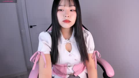 Snapshot of ichigo_o chatting on December 2024 07:36:01 AM Hitomi online show from December 2024 07:36:01 AM