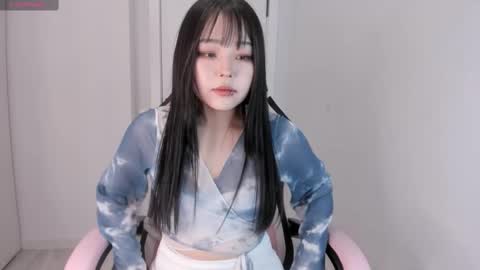 Snapshot of ichigo_o chatting on February 2025 01:06:01 PM Hitomi online show from February 2025 01:06:01 PM