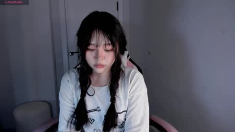 Snapshot of ichigo_o chatting on October 2025 07:31:02 PM Hitomi online show from October 2025 07:31:02 PM