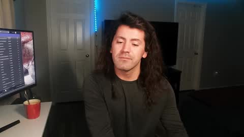 Snapshot of icy_ivy chatting on January 2025 03:33:02 AM Ivan online show from January 2025 03:33:02 AM