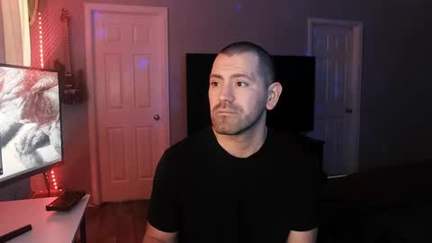 Snapshot of icy_ivy chatting on February 2025 04:05:02 PM Ivan online show from February 2025 04:05:02 PM