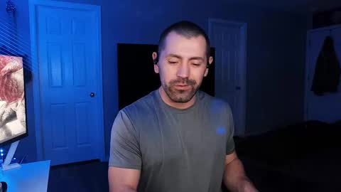 Snapshot of icy_ivy chatting on February 2025 03:20:01 AM Ivan online show from February 2025 03:20:01 AM