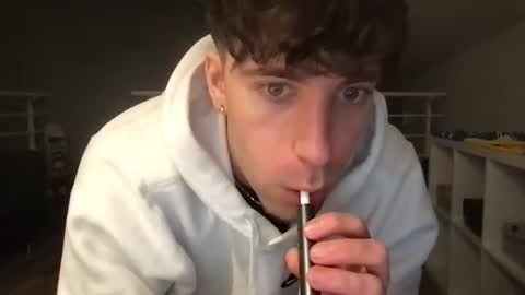 Snapshot of icyninesix chatting on December 2024 01:47:02 AM icyninesix online show from December 2024 01:47:02 AM