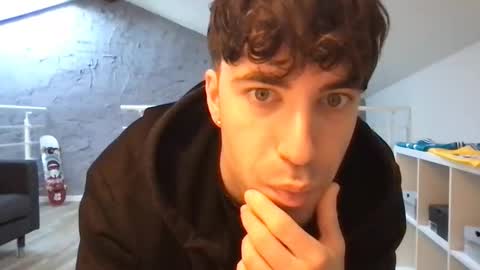 Snapshot of icyninesix chatting on January 2025 09:04:02 AM icyninesix online show from January 2025 09:04:02 AM