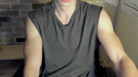 Snapshot of idkiww chatting on September 2025 07:50:01 PM yo online show from September 2025 07:50:01 PM