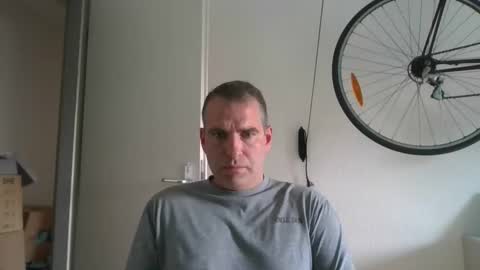 idontknowwhy1 online show from September 2025 08:14:02 AM