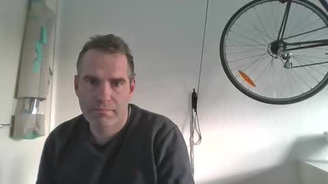 idontknowwhy1 online show from November 2025 08:41:01 AM