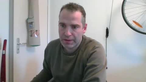 idontknowwhy1 online show from February 2026 08:41:01 AM