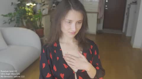 Snapshot of ifyouleave chatting on September 2025 10:58:02 AM Belle online show from September 2025 10:58:02 AM